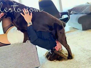 Milf dog sex